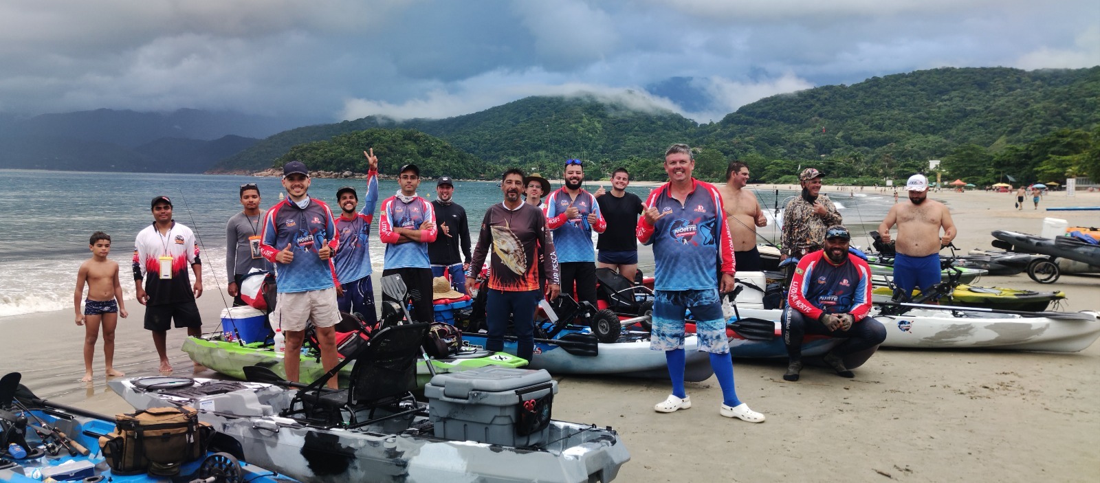 Membros do grupo em Ubatuba